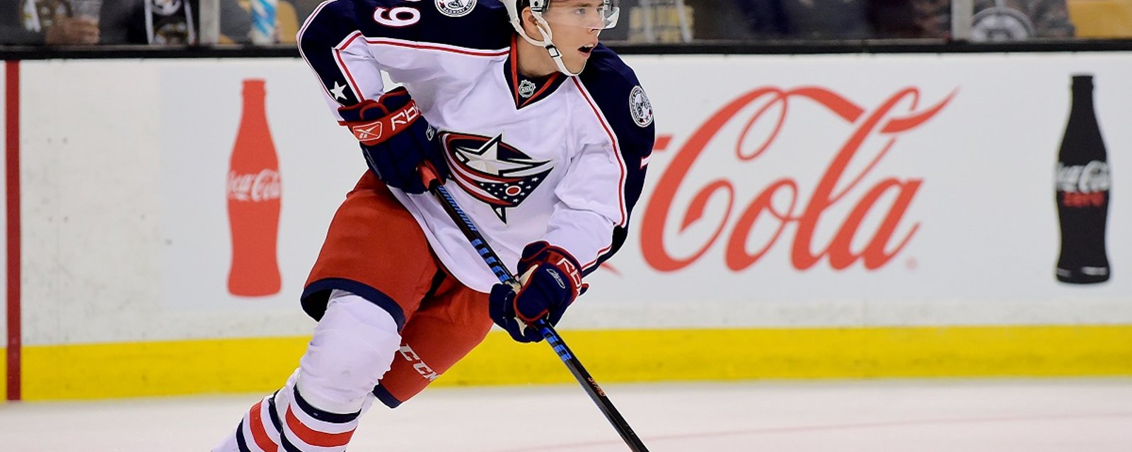 Report: Red hot Blue Jackets sign young Russian forward to NHL contract.