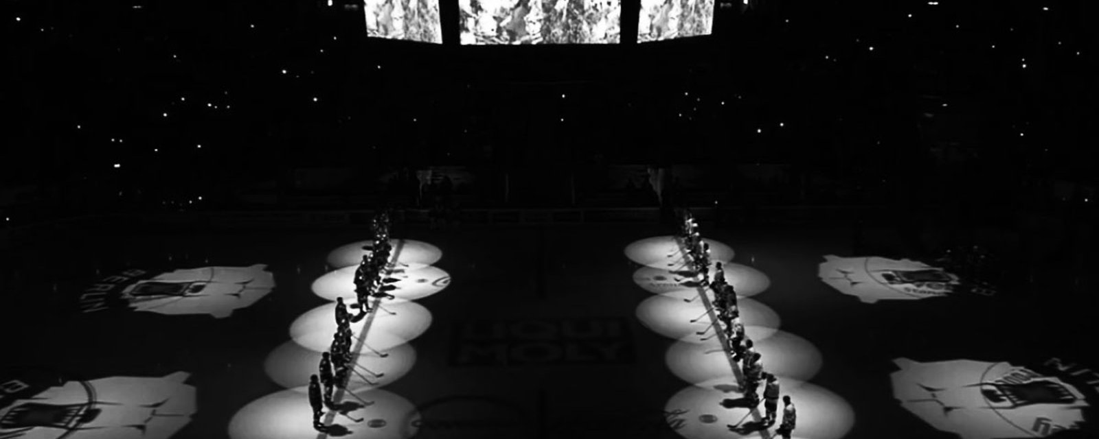 Video: The Eisbären Berlin played their first home game after the terror attack on monday.