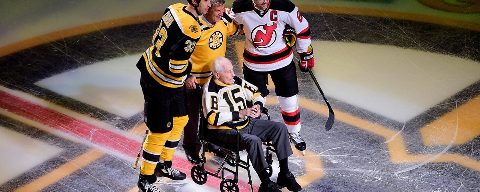 Breaking: Hockey Hall-of-Famer has reportedly passed away.