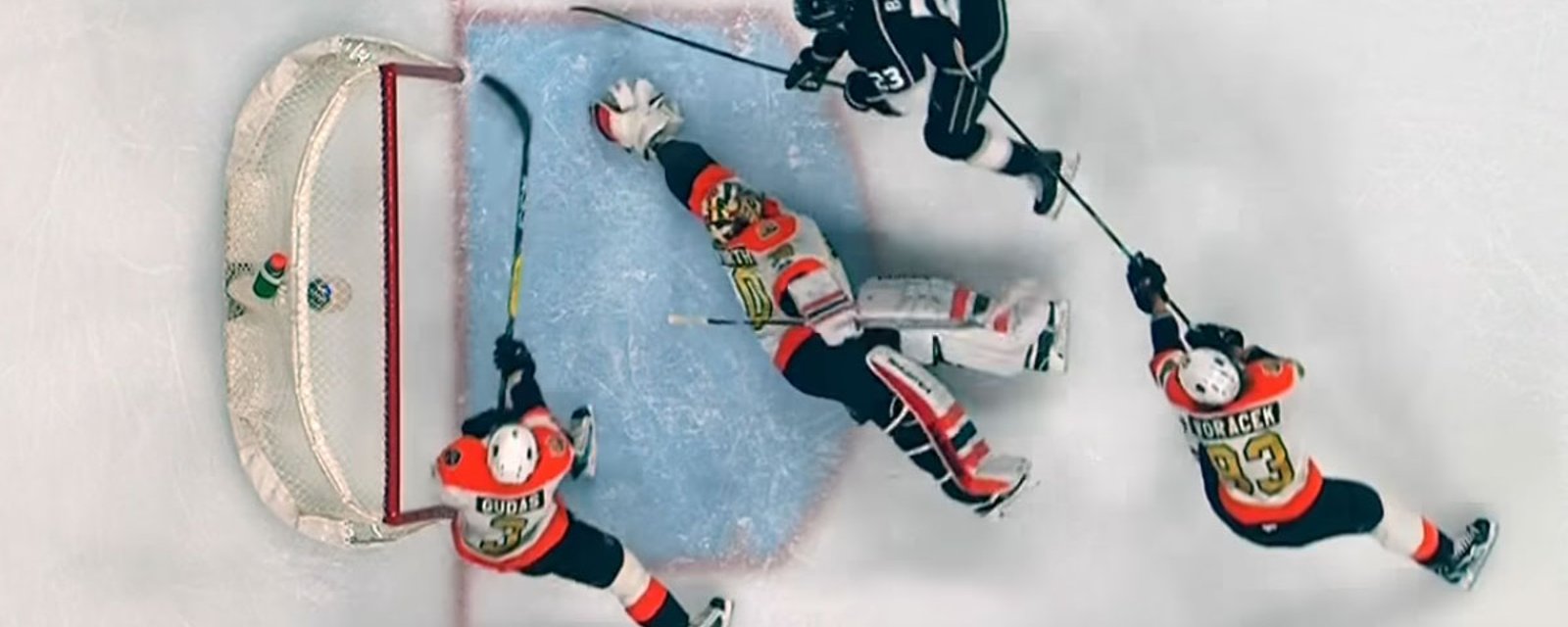 Must See: Neuvirth absolutely robs Dustin Brown!