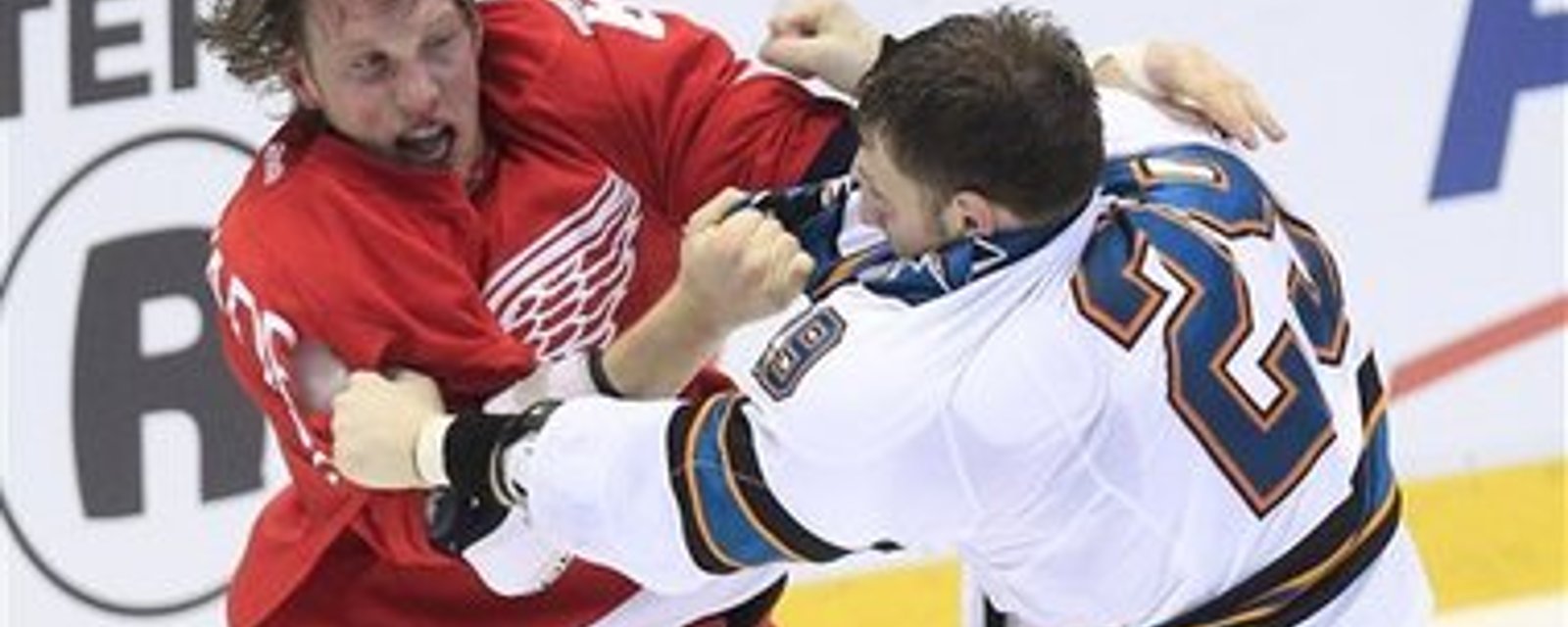 Report: The Red Wings Defend Each Other