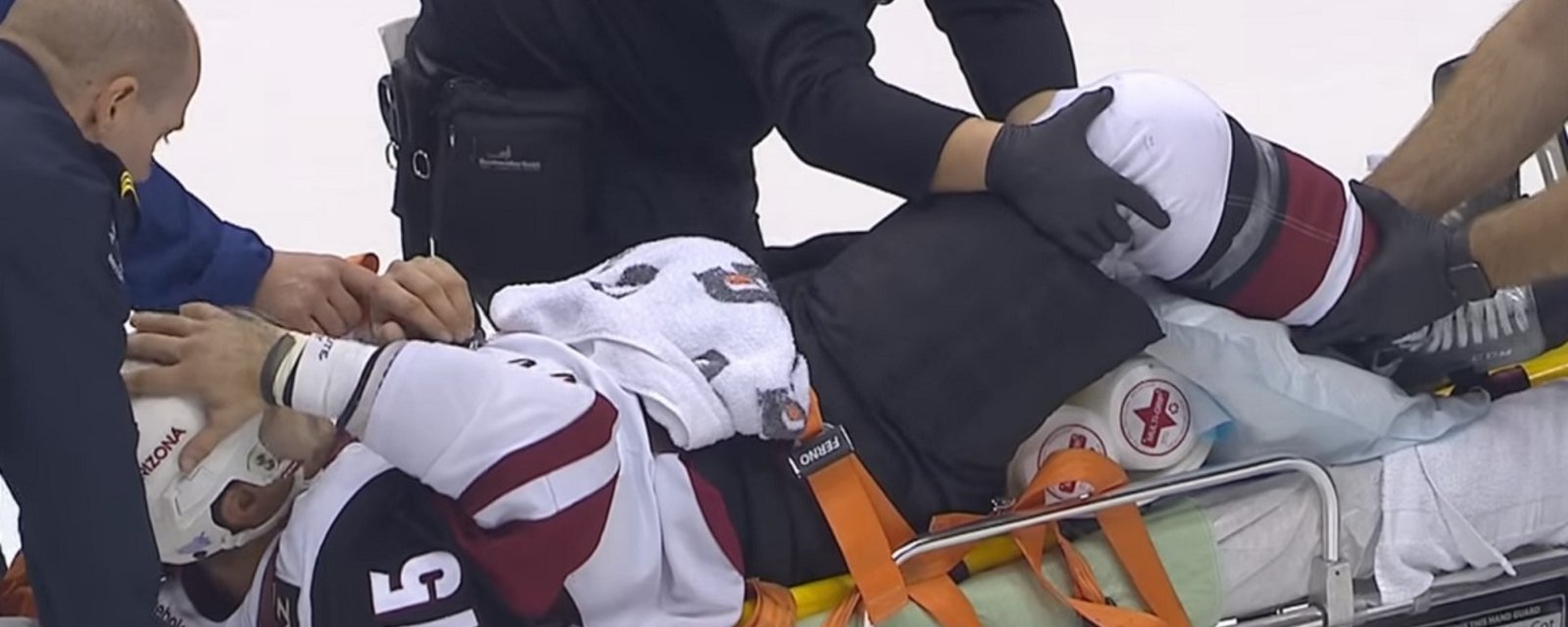 Video: Veteran forward forced to leave on a stretcher after taking an ugly hit.