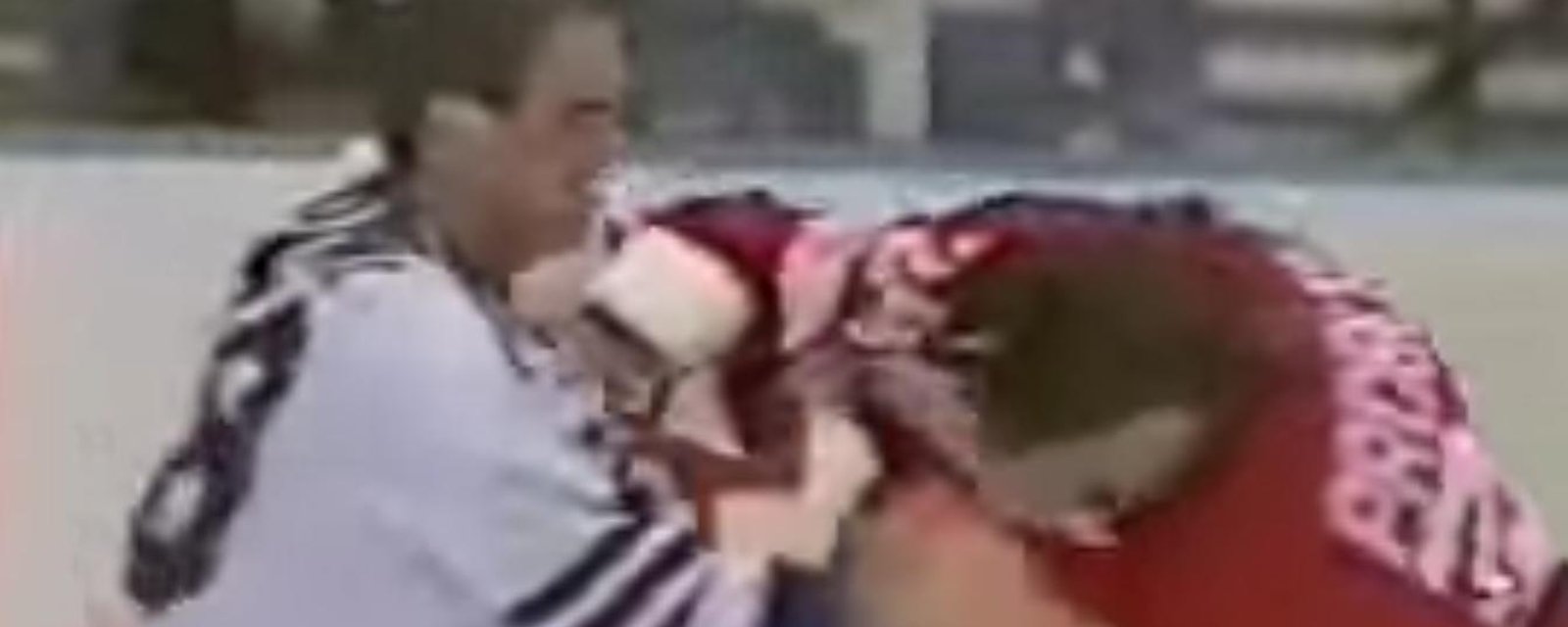 VINTAGE : One of the most intense Probert-Domi fight. 