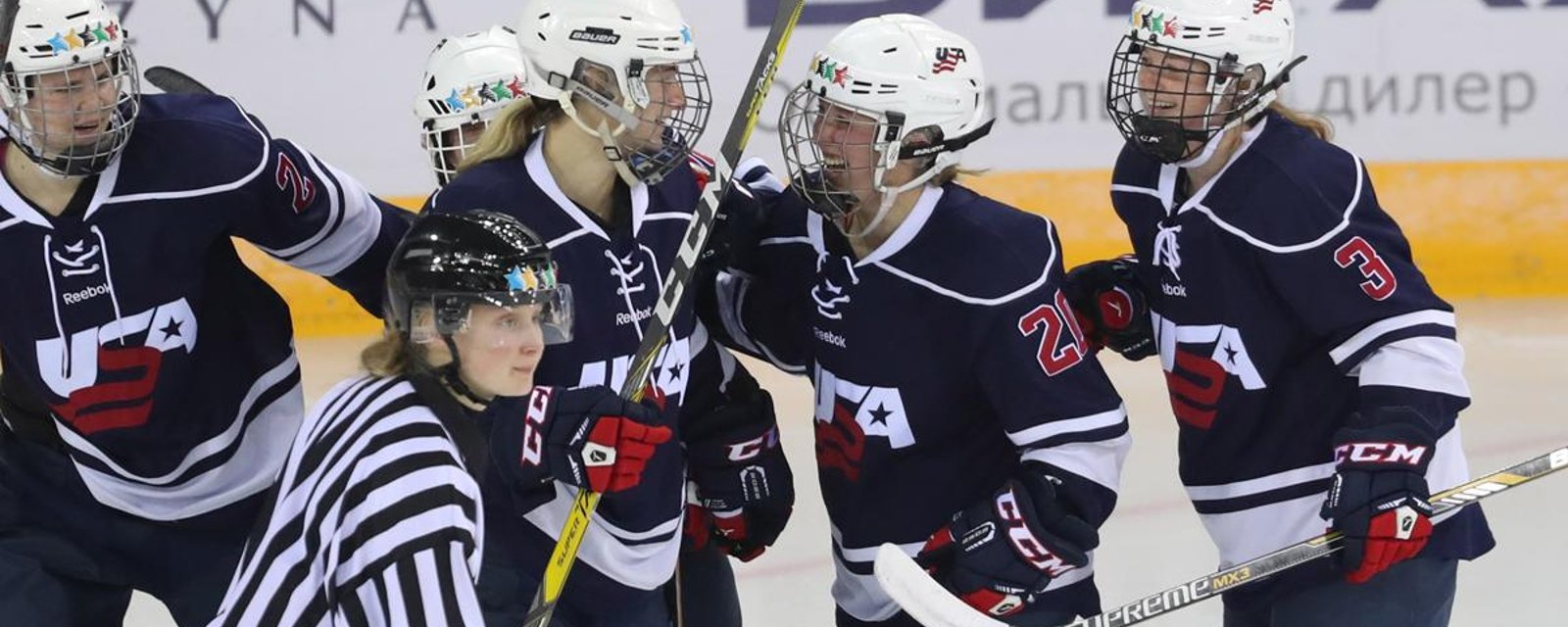 OPINION : USA Women hockey team doesn't get it. 