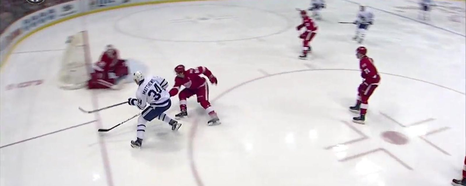 Matthews scores in weird angle, looks so easy. 