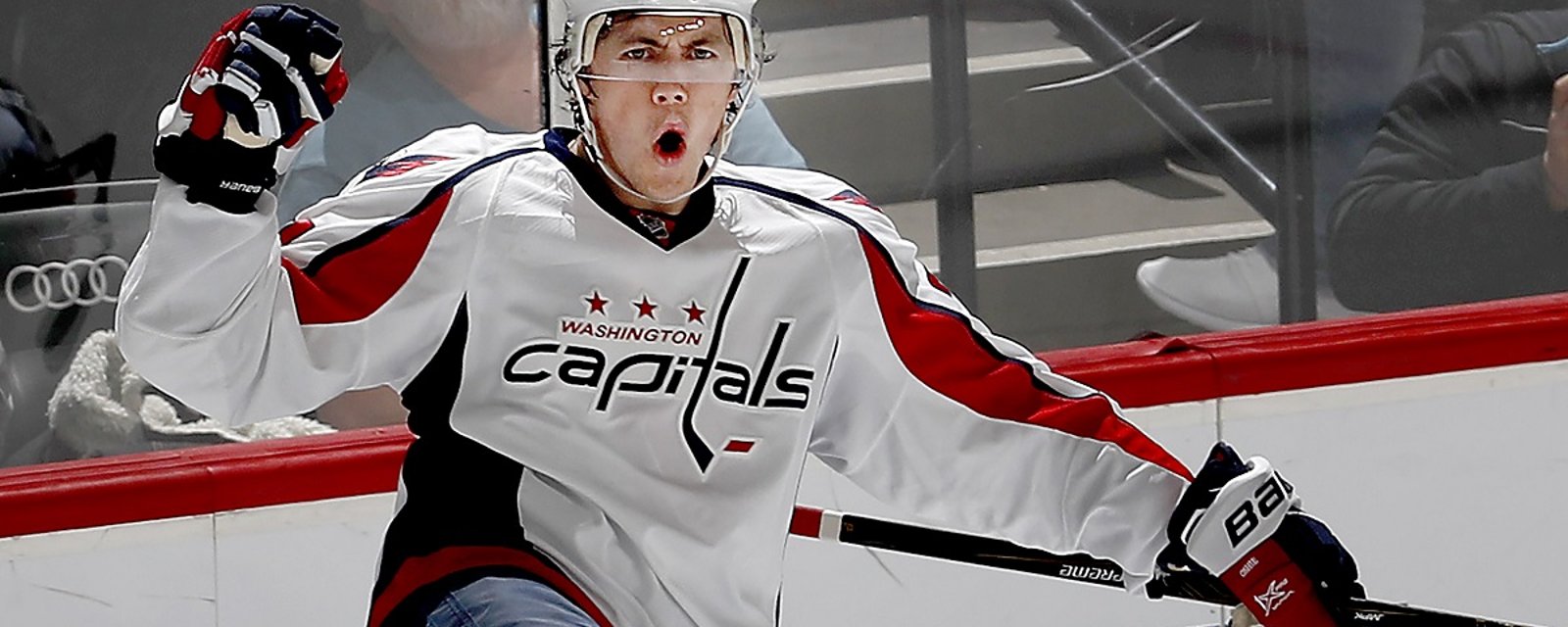 Breaking: T.J. Oshie has made his decision! Signs monster 8-year contract!