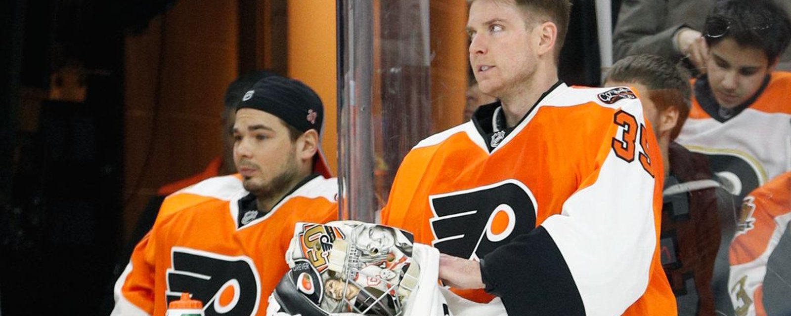 Ron Hextall makes lukewarm comments about own goalies. 