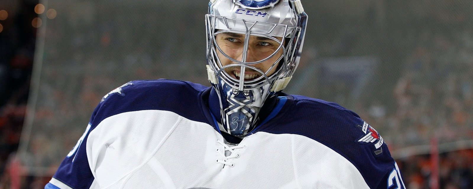 Ondreh Pavelec reportedly negotiating with NHL team on new deal.