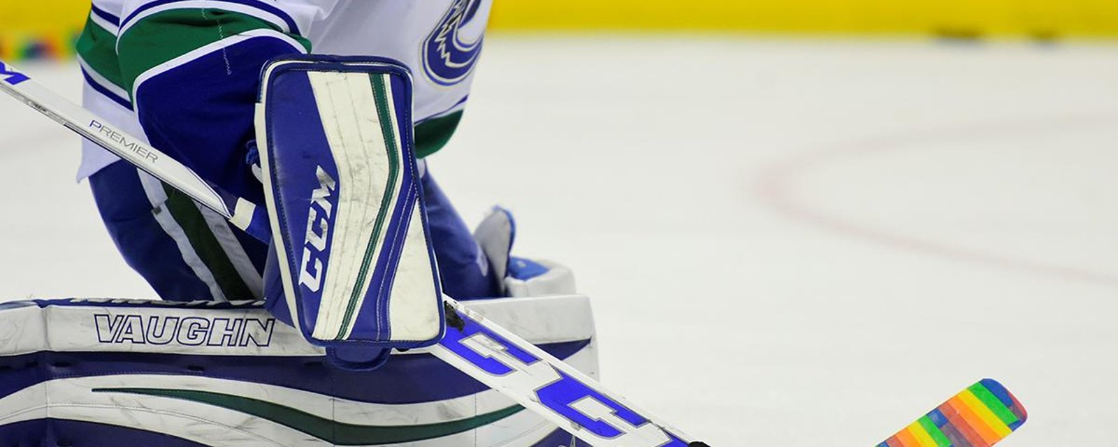 Breaking : Canucks to ink two-years deal with massive goalie.