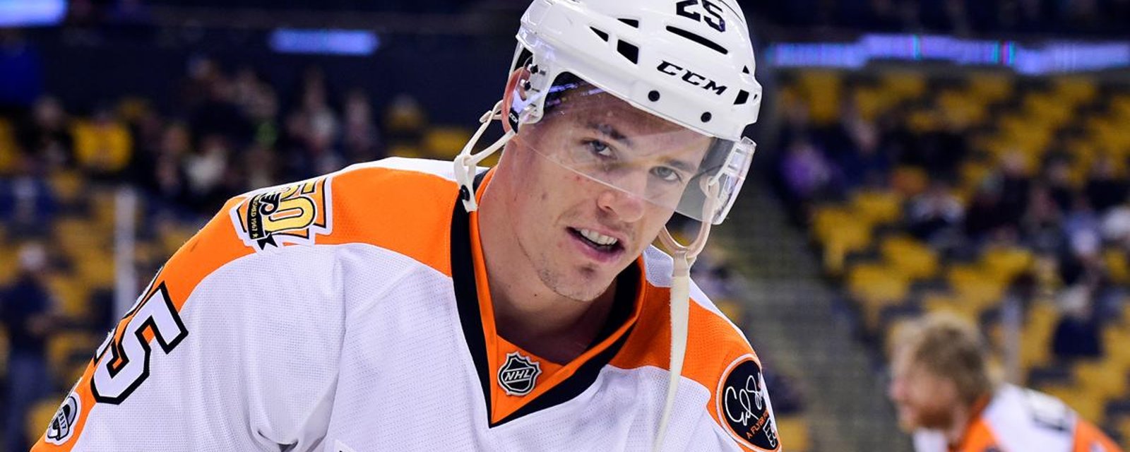 Recently traded Flyers centerman extends with new team. 
