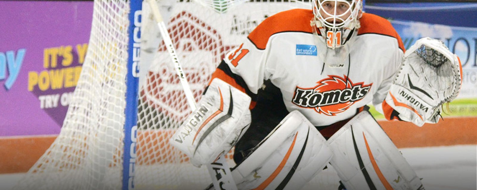 Wings sign local goaltender to one-year deal