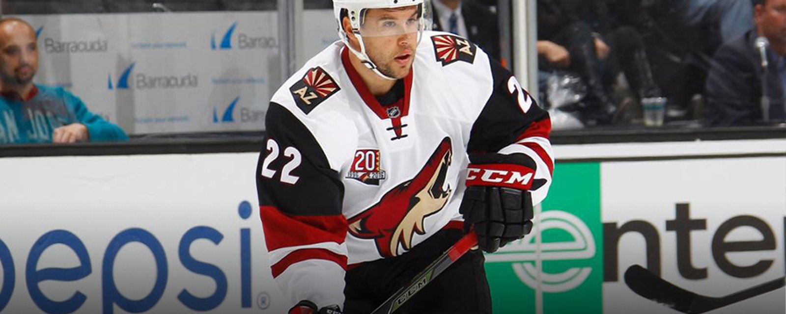 Report: Coyotes to honor Cunningham