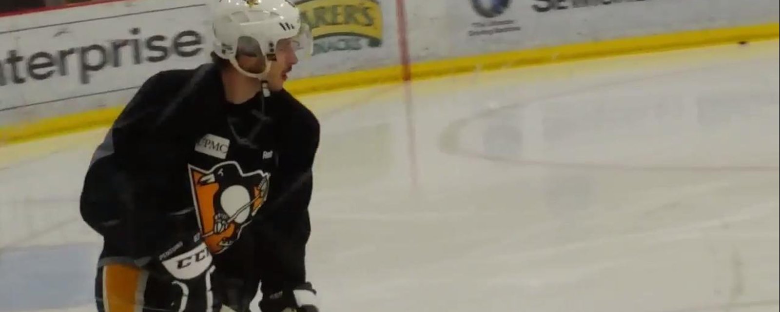 See Sidney Crosby's morning skate in video! 