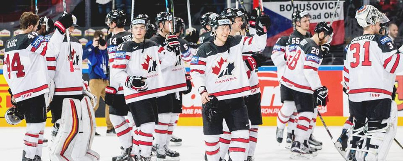 REPORT: Nice gesture from Team Canada!