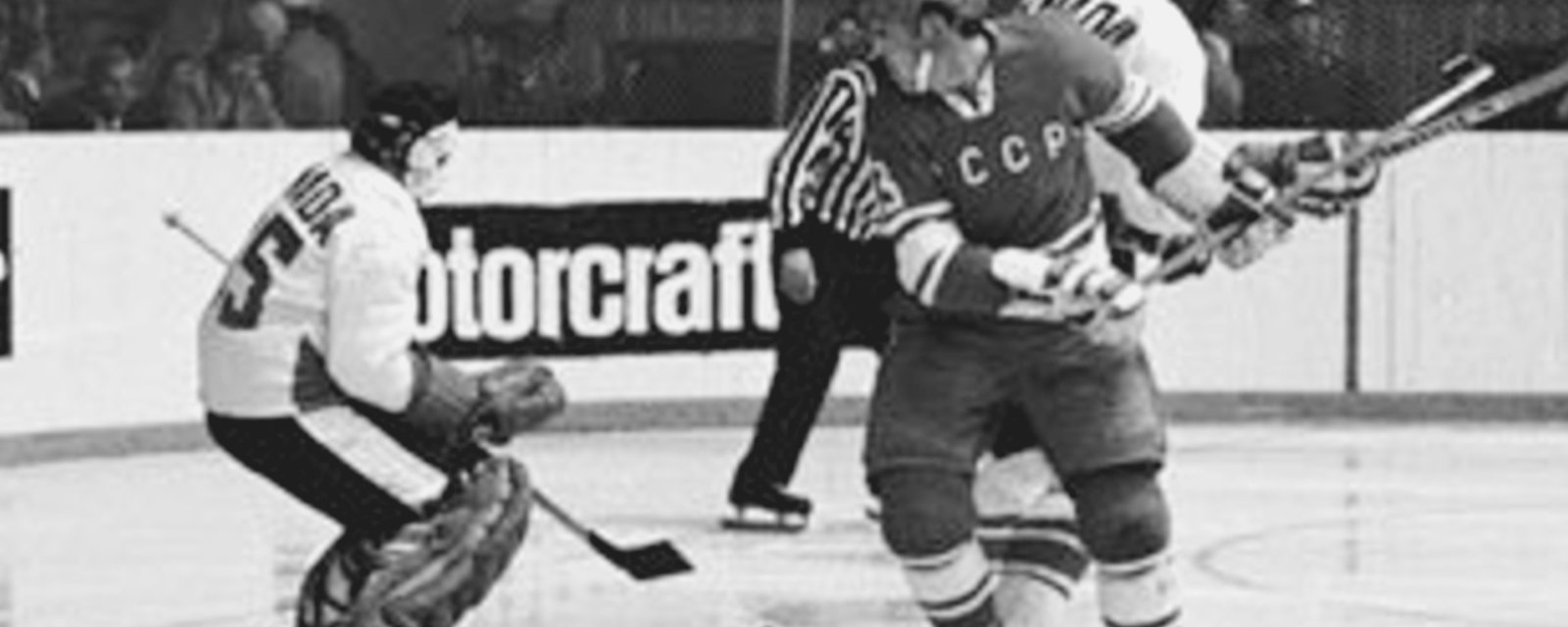 Former HOCKEY STAR of the 1972 Summit Series has died at the age of 66