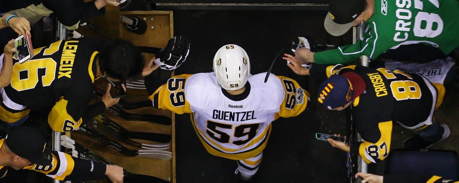 Guentzel receives support from legend for record push. 
