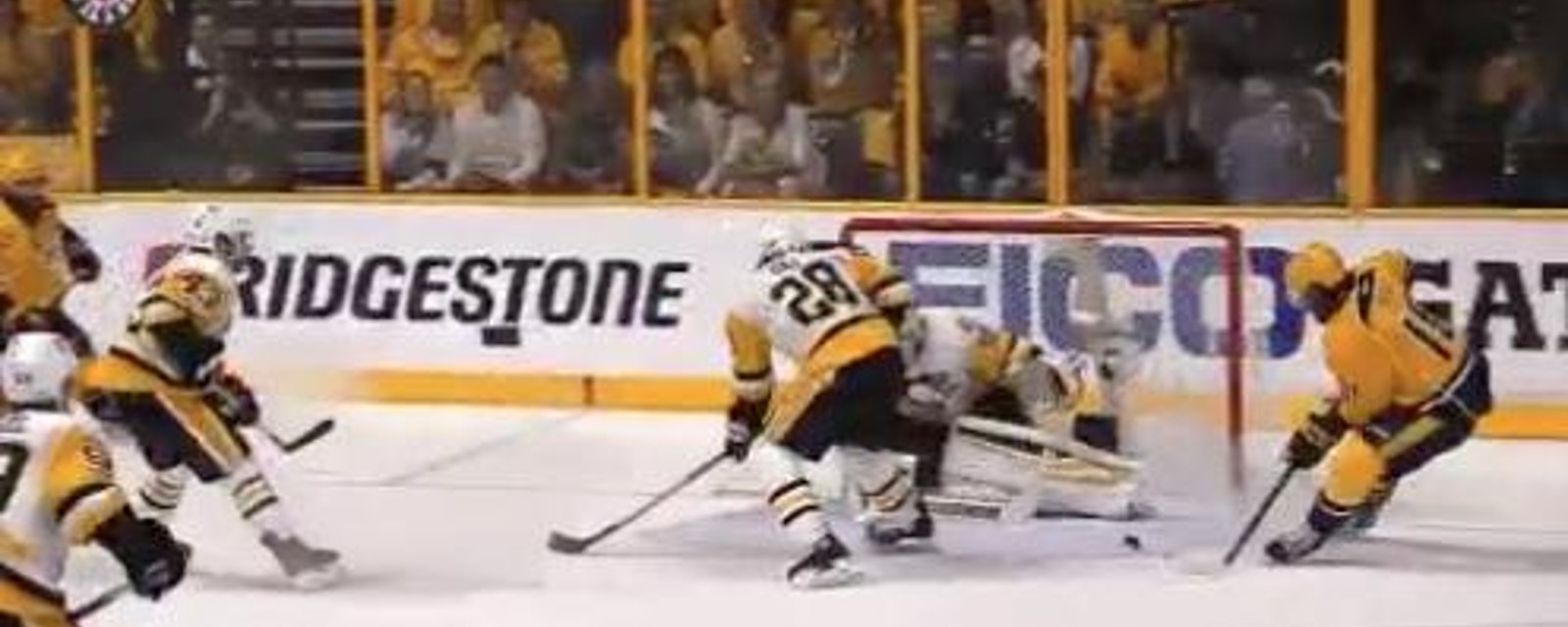 Save of the year candidate from Murray in biggest game of the year