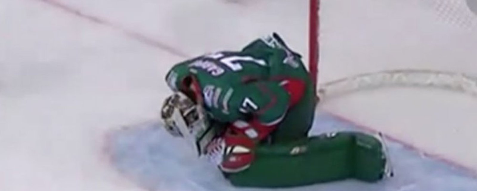 Must see: goalie gives up terrible goal!