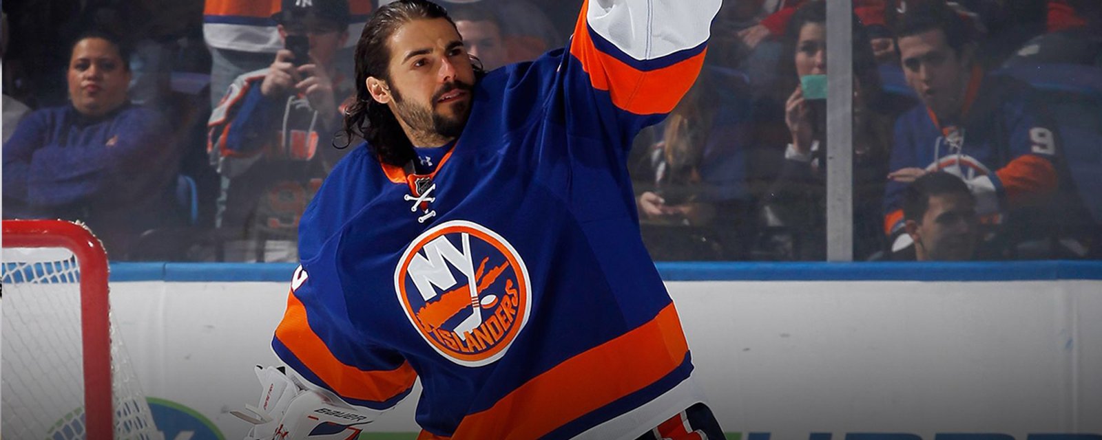 On this Day: Islanders sign DiPietro to historic 15-year deal worth $67.5 million