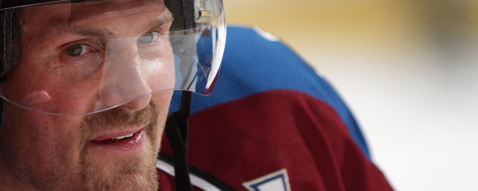 Report: Avalanche to retire former Stanley Cup Champions' jersey.