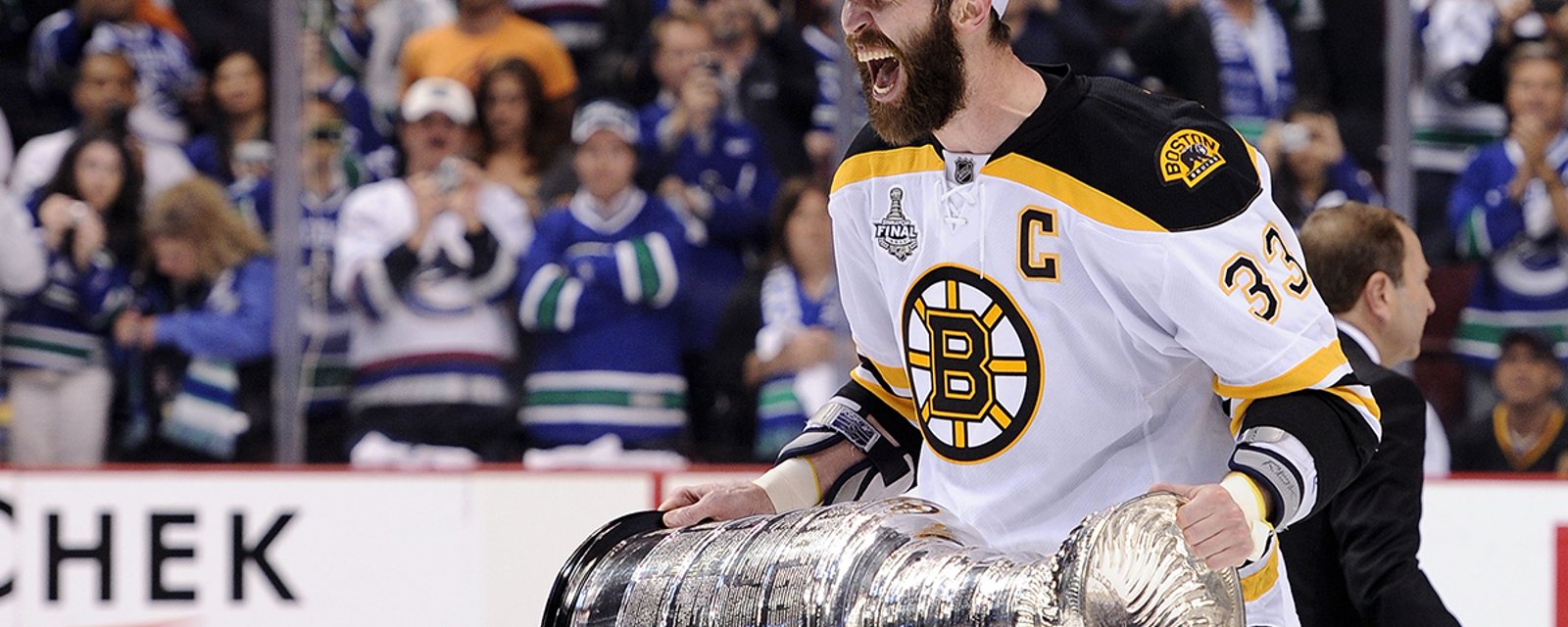 Report: Bruins open contract talks with Chara