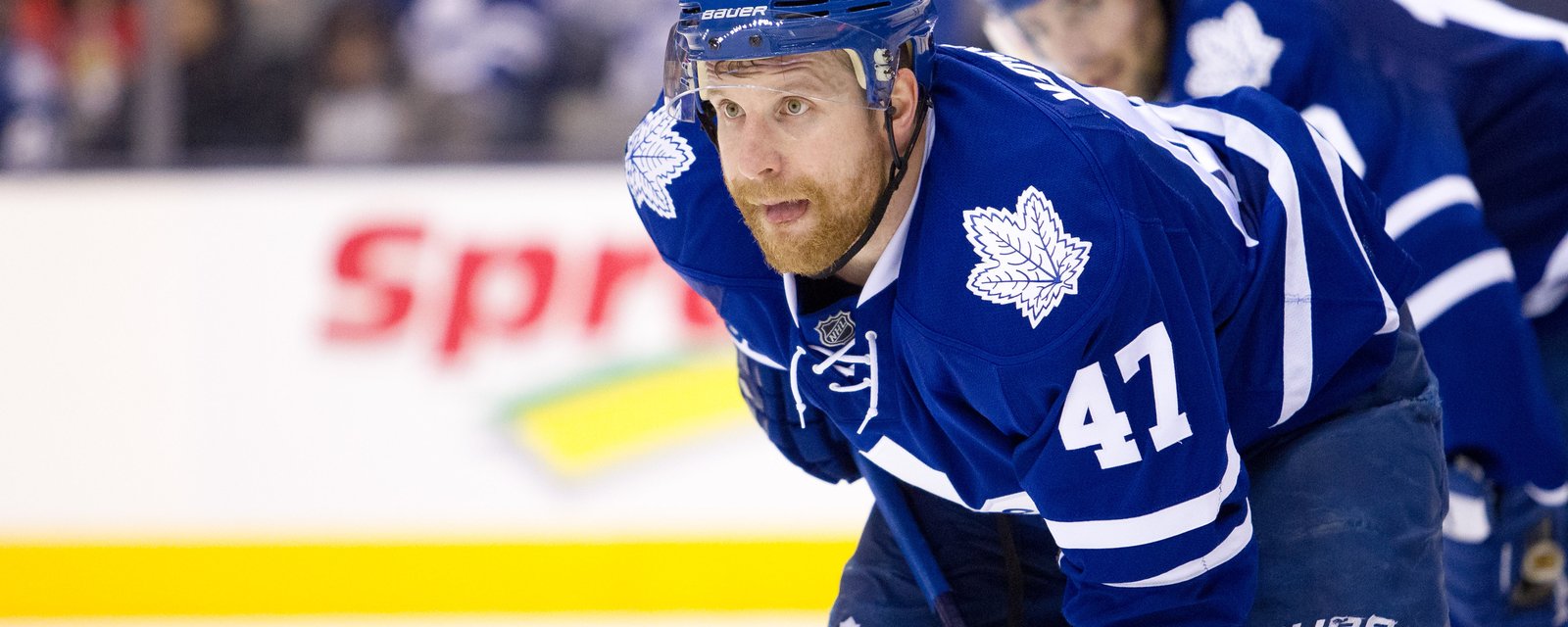 Report: Leafs' youngster shares Leo Komarov's awesome pregame routine 