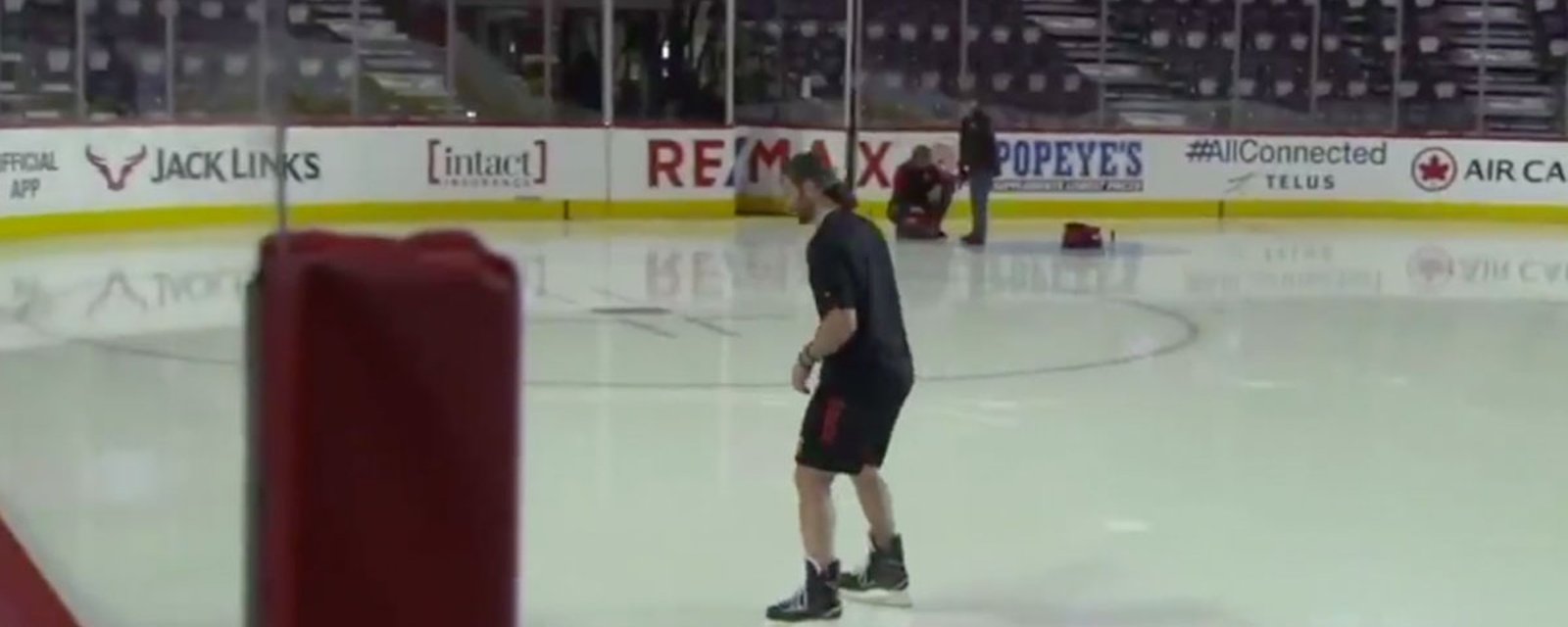 Must see: Jagr takes the ice for the first time as a Flame in Calgary! 