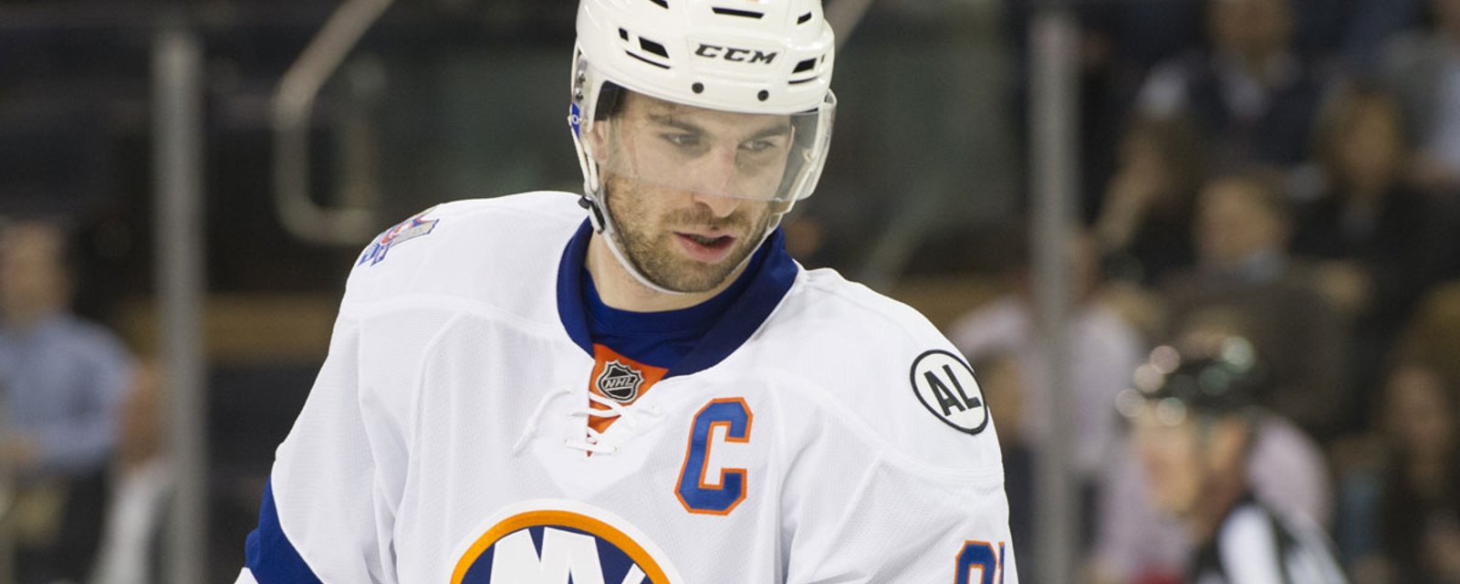 Report: NHL insider provides update on strained Tavares negotiations