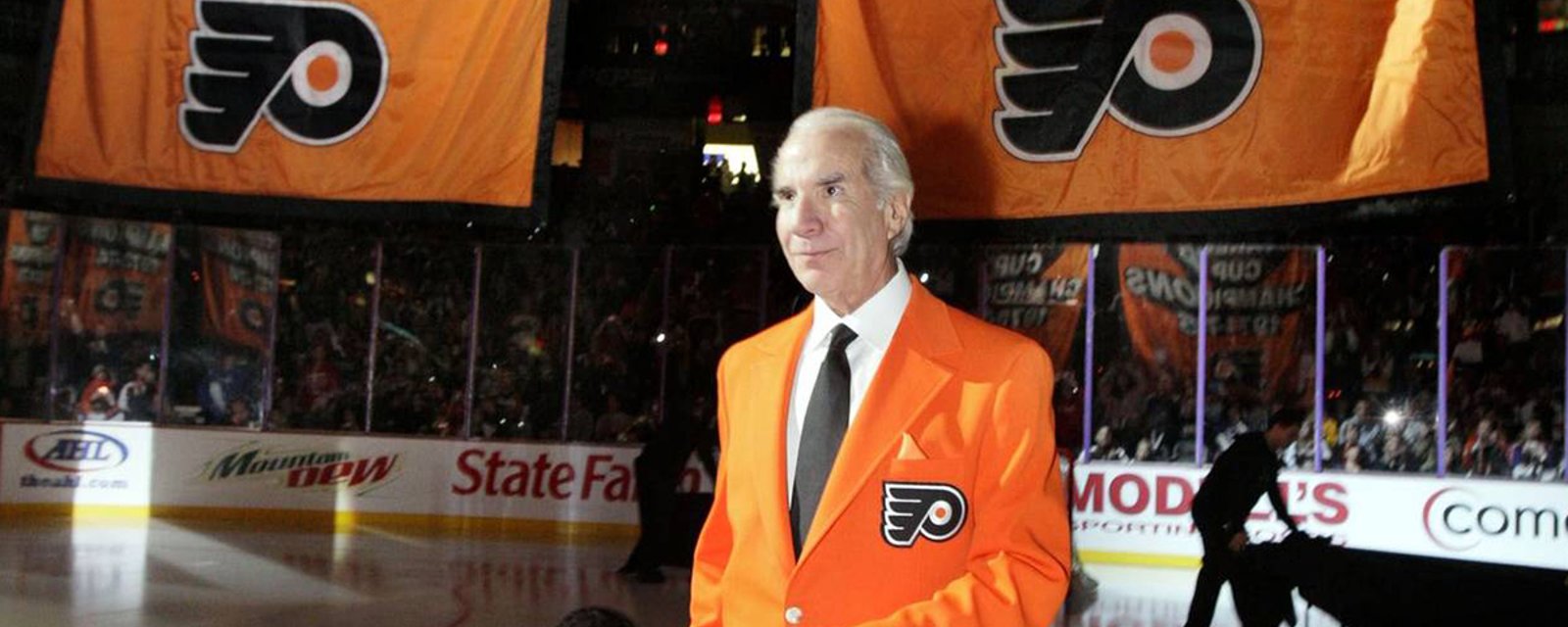 Report: Flyers set to honor Snider outside Wells Fargo Center
