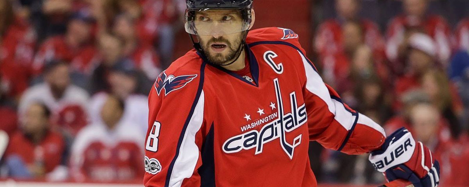Ovechkin gives his jacket to an Edmonton homeless man
