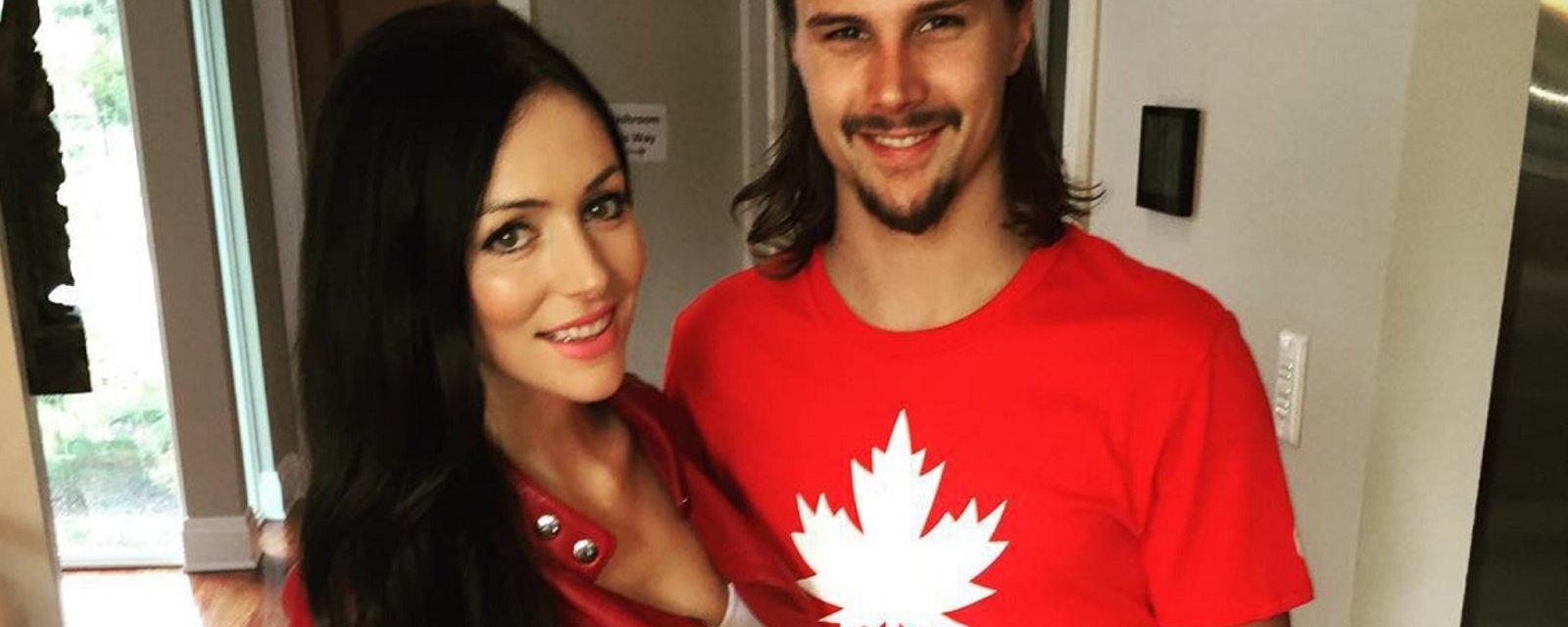 Erik Karlsson and his wife dress up as Darth Vader and a sexy Princess Leia.