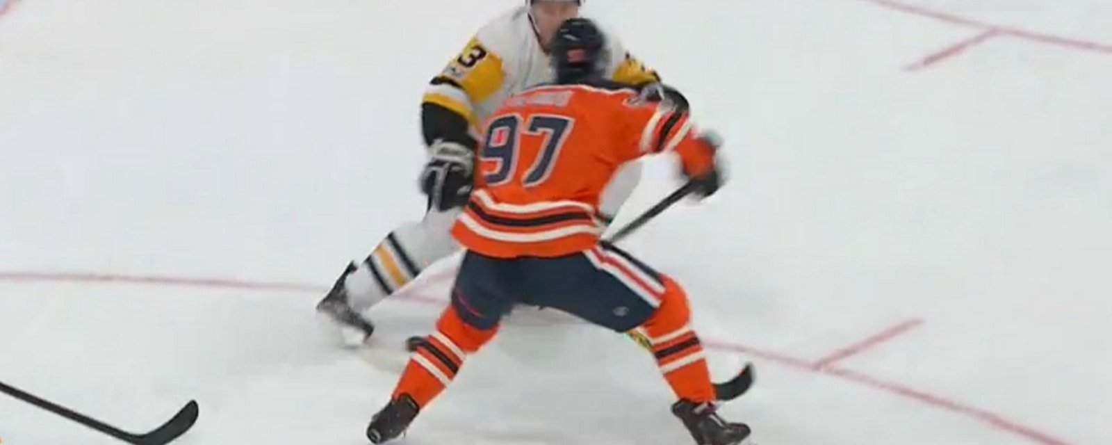 Connor McDavid dances around the Penguins to set up an incredible goal.