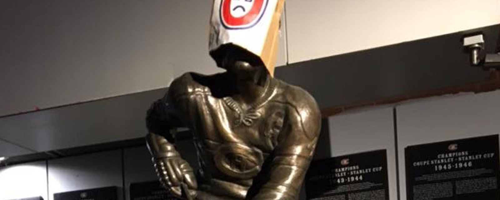 Breaking: Fed up Habs fan vandalizes legend statues to send message to ownership! 