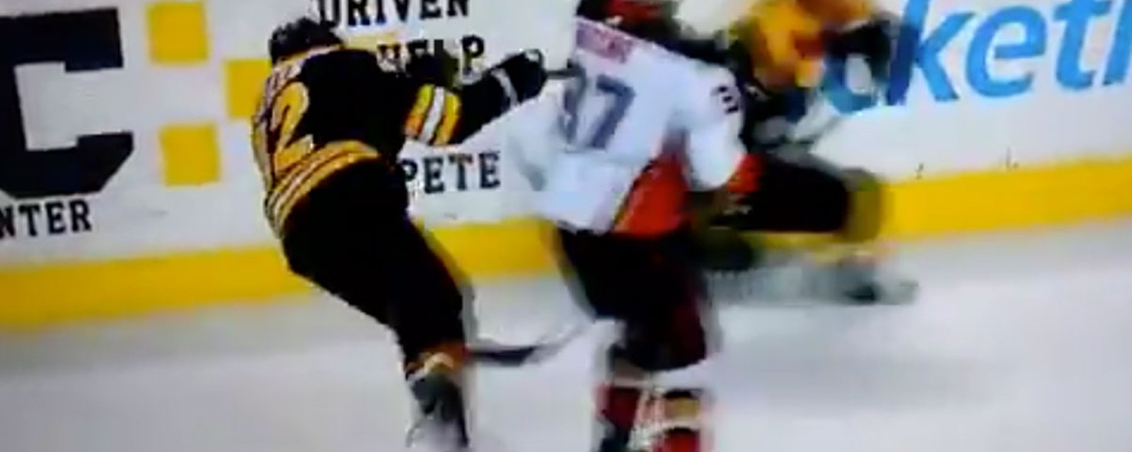 Breaking: Ducks' Ritchie gets away with dirty cheap hit on Backes! 