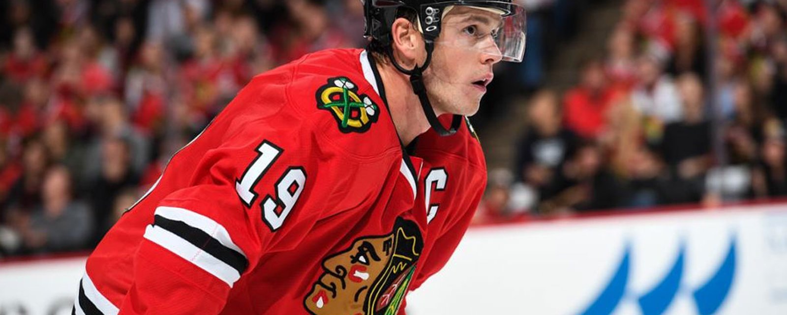 Must See: Jonathan Toews scores an AMAZING one-handed goal!