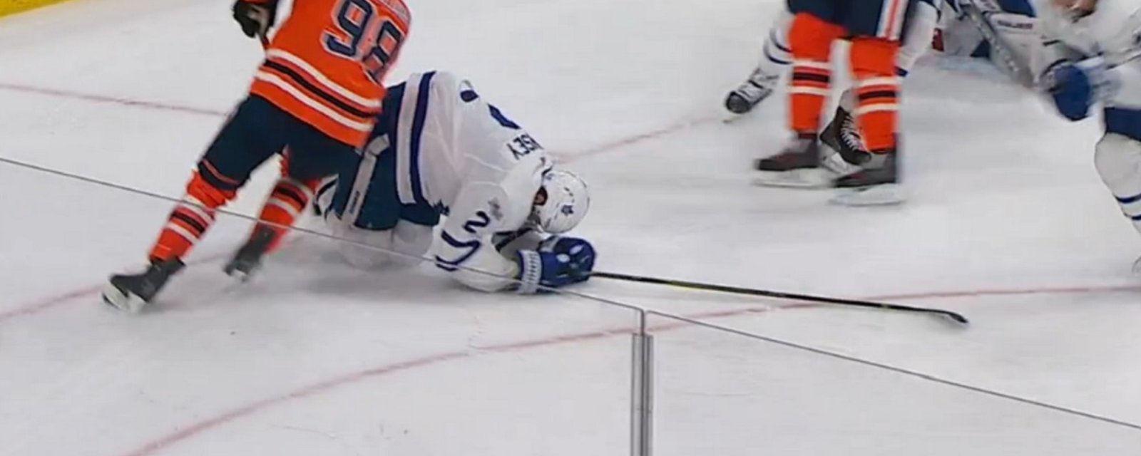 Breaking: Leafs defenseman leaves the game with an injury, has not returned.