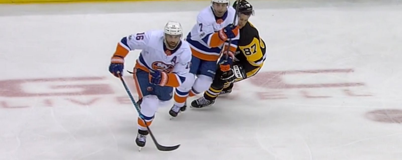 Breaking: Sidney Crosby takes a hit to the head from Jordan Eberle. 