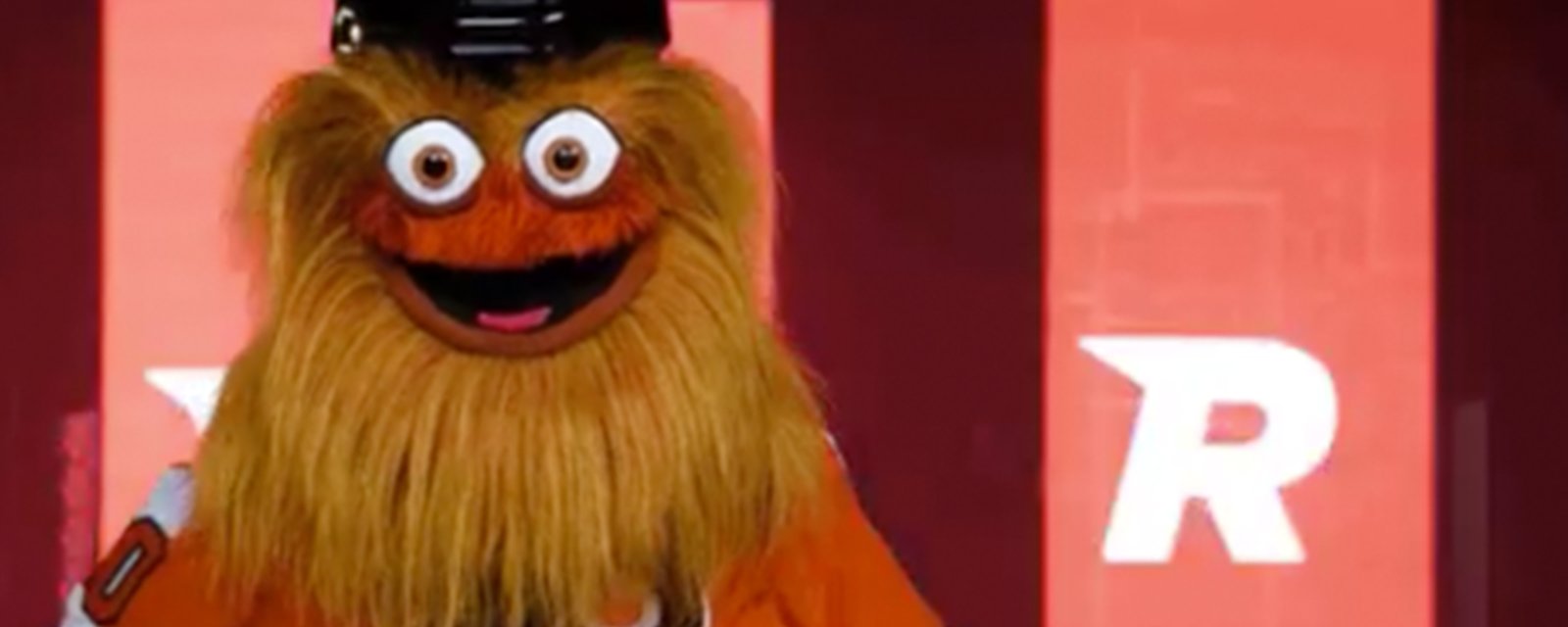Flyers mascot Gritty threatens to kill the Pittsburgh Penguins