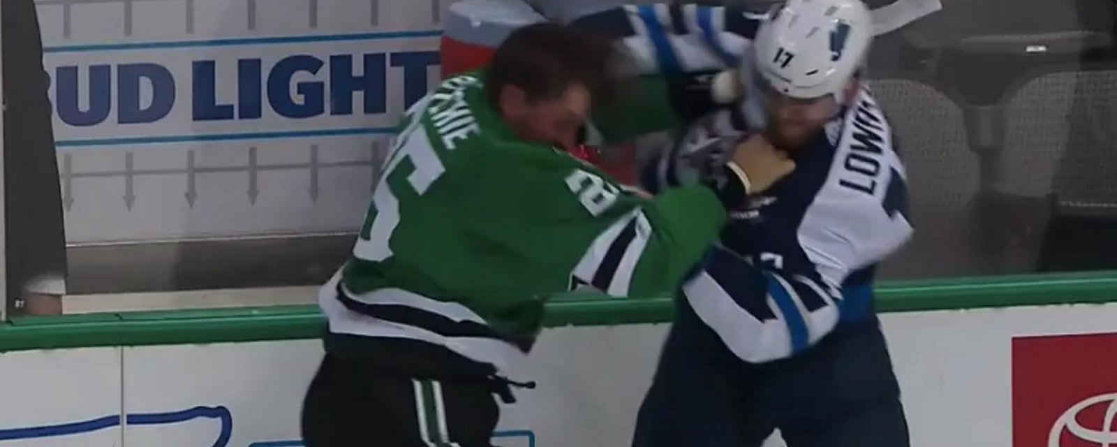 Lowry and Ritchie trade bombs in epic fight to kick off the season.