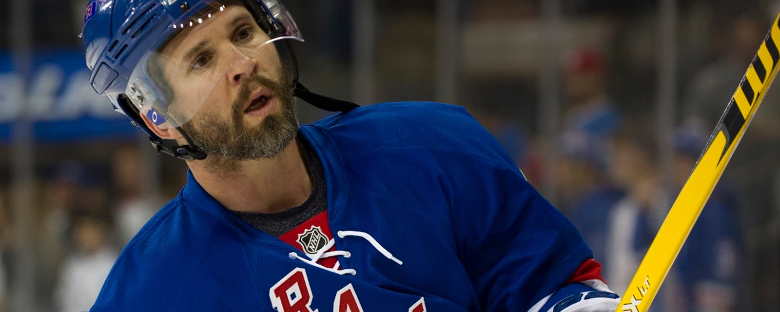 Breaking: Martin St. Louis is back in the NHL!
