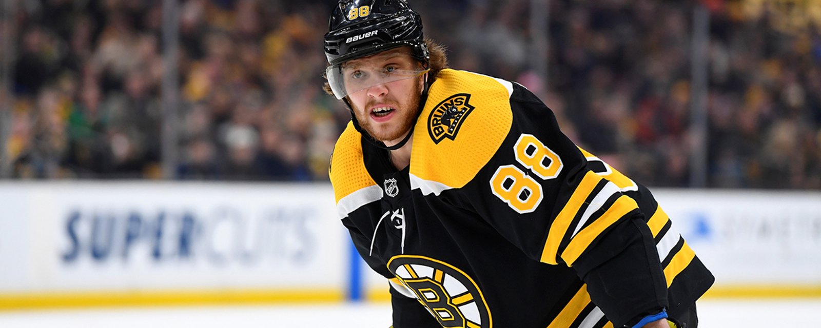Bruins forced to jumble lines after Pastrnak injury