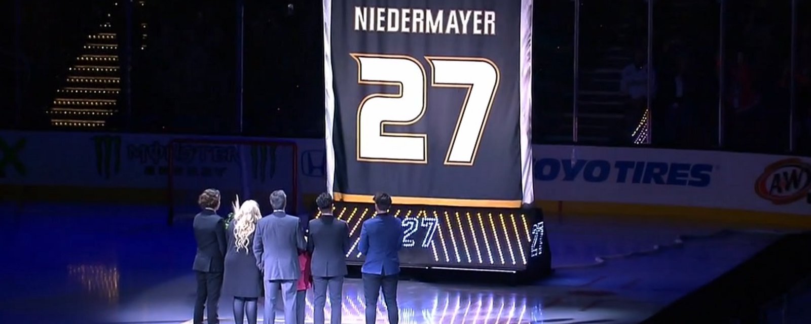 Scott Niedermayer has his number raised to the rafters on Sunday night.