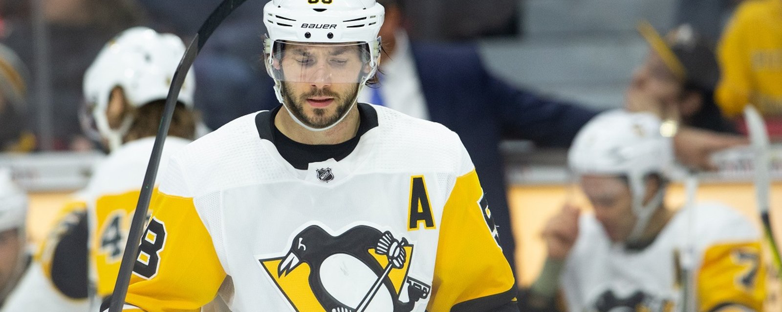 Penguins lose 2 core players in Stadium Series game vs the Flyers.