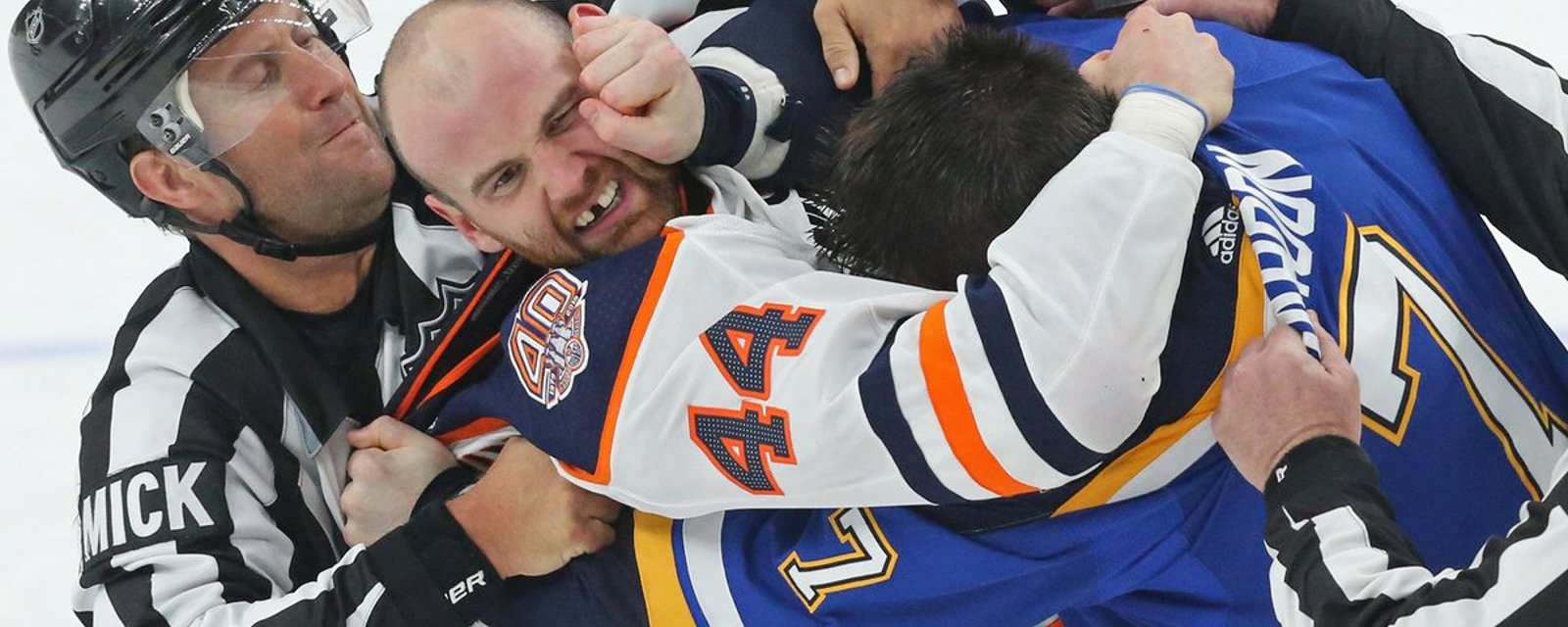 Former Oilers teammates get in spirited fight after spending the previous evening together! 