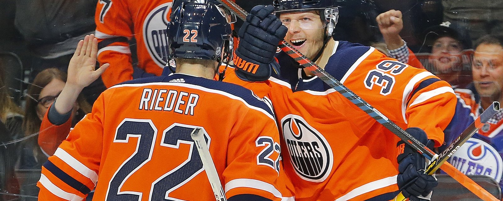 Oilers gang up on CEO Nicholson who slammed Rieder yesterday in meeting with season-ticket holders