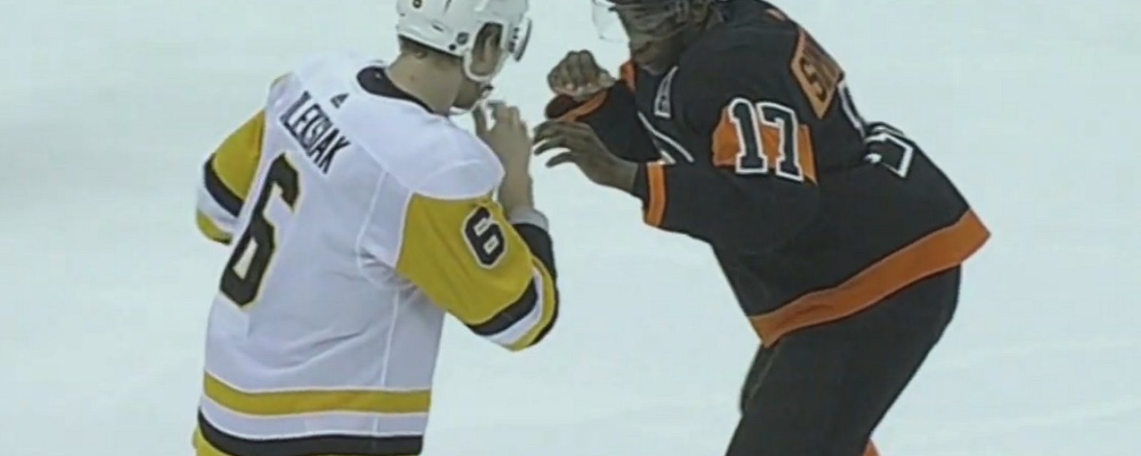 Simmonds and Oleksiak go to war in epic back and forth fight.