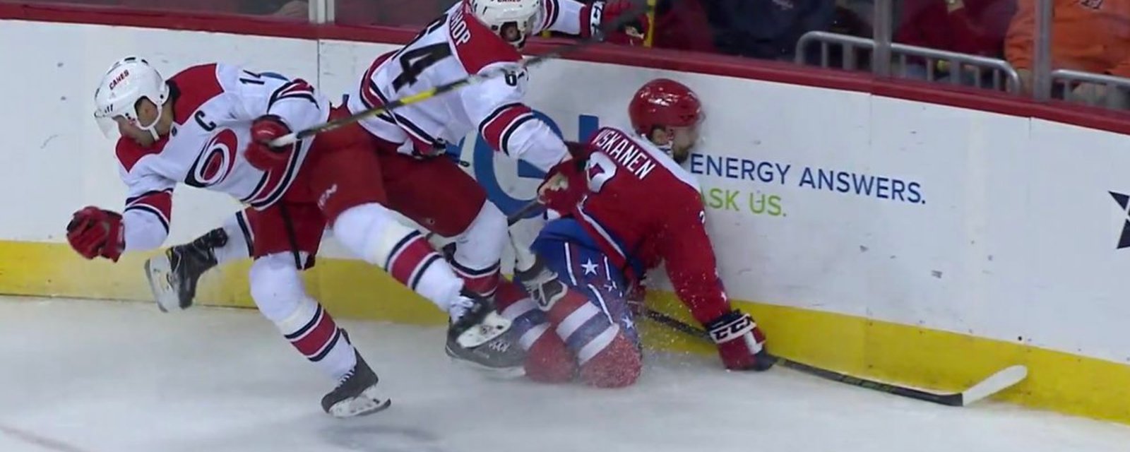 Niskanen leaves game after terrifying face-first hit into boards! 