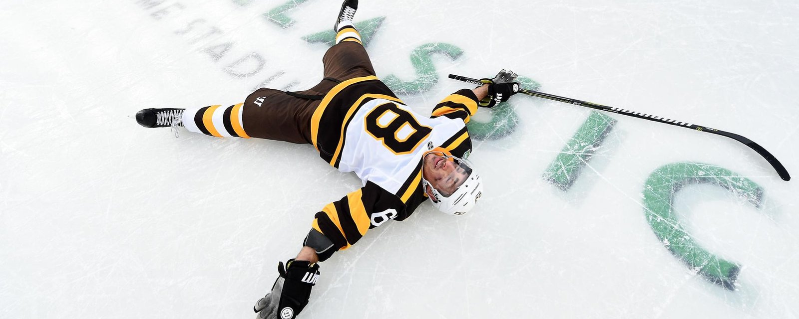 Marchand stole teammate's celebration idea at the Winter Classic