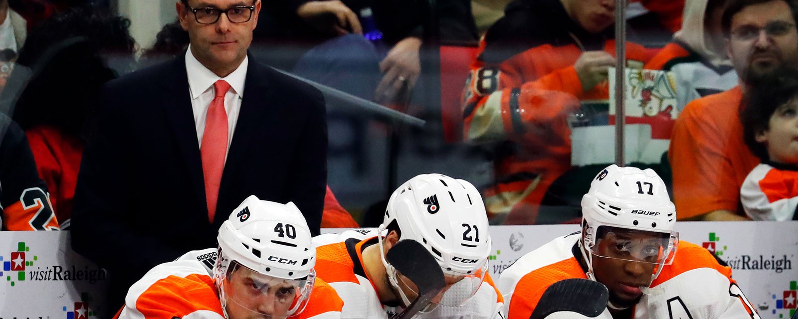 Flyers hold a closed-door players meeting after yet another embarrassing loss 