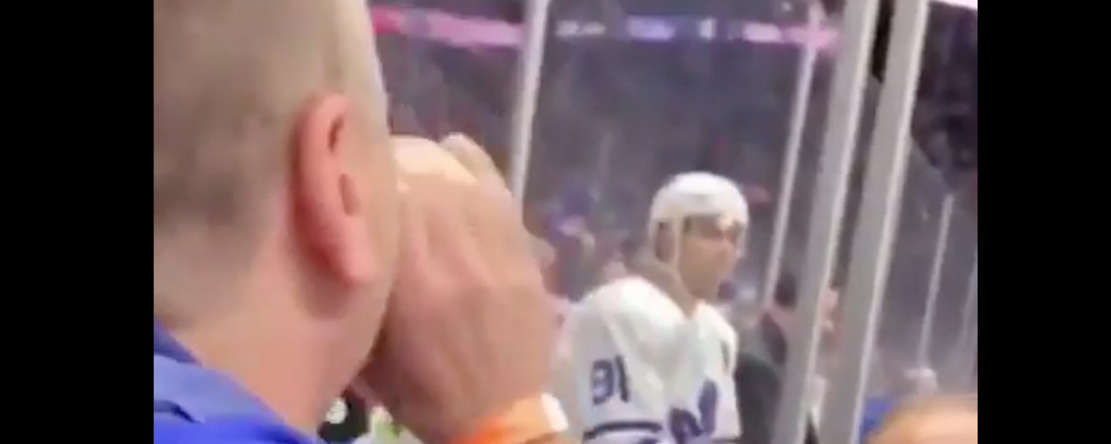 Isles fan screams insults right in Tavares’ face, gets the Leafs superstar to react